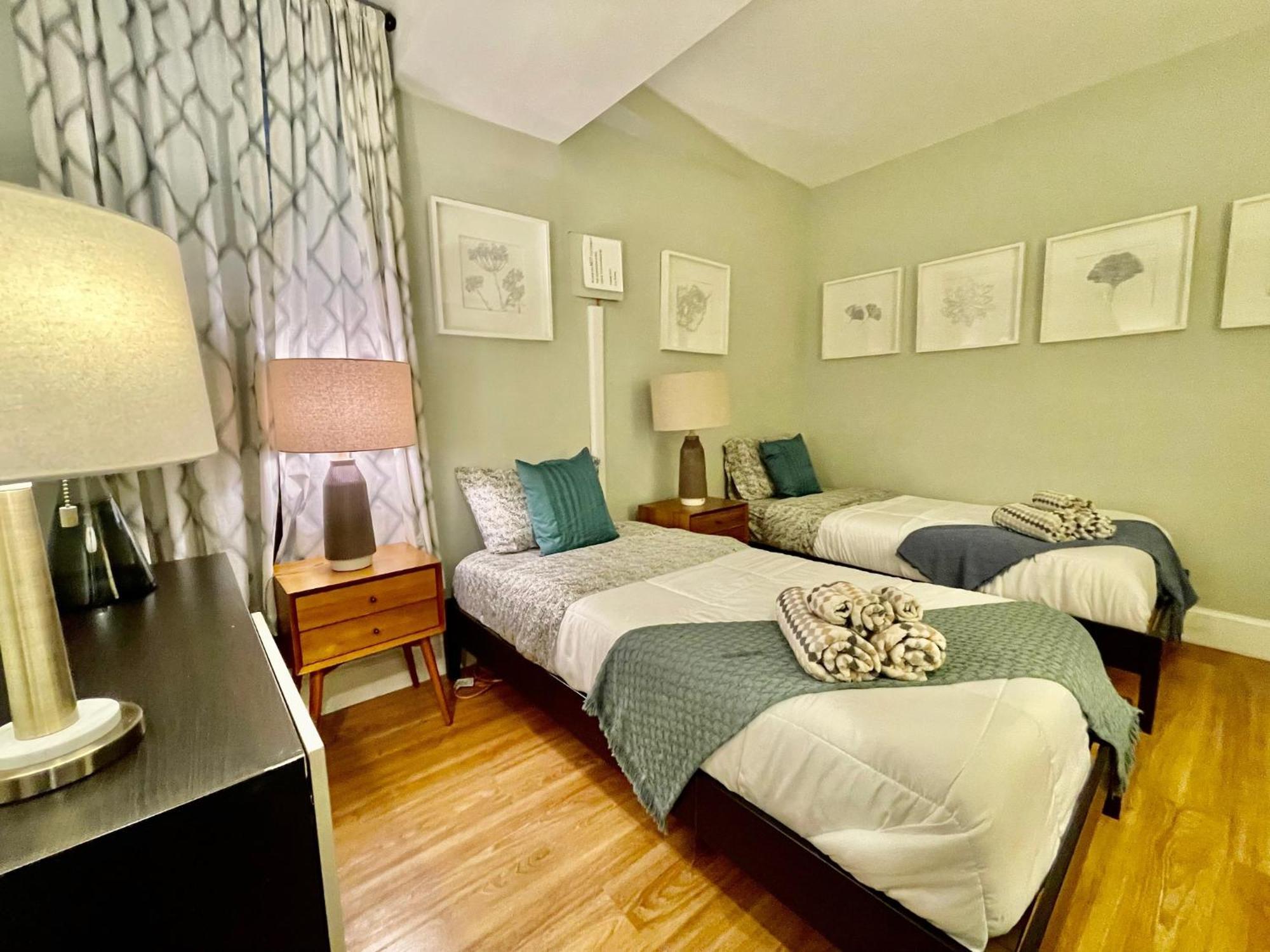 Beautiful 3Br 3Ba Duplex Parking Best Location Boston Ngoại thất bức ảnh